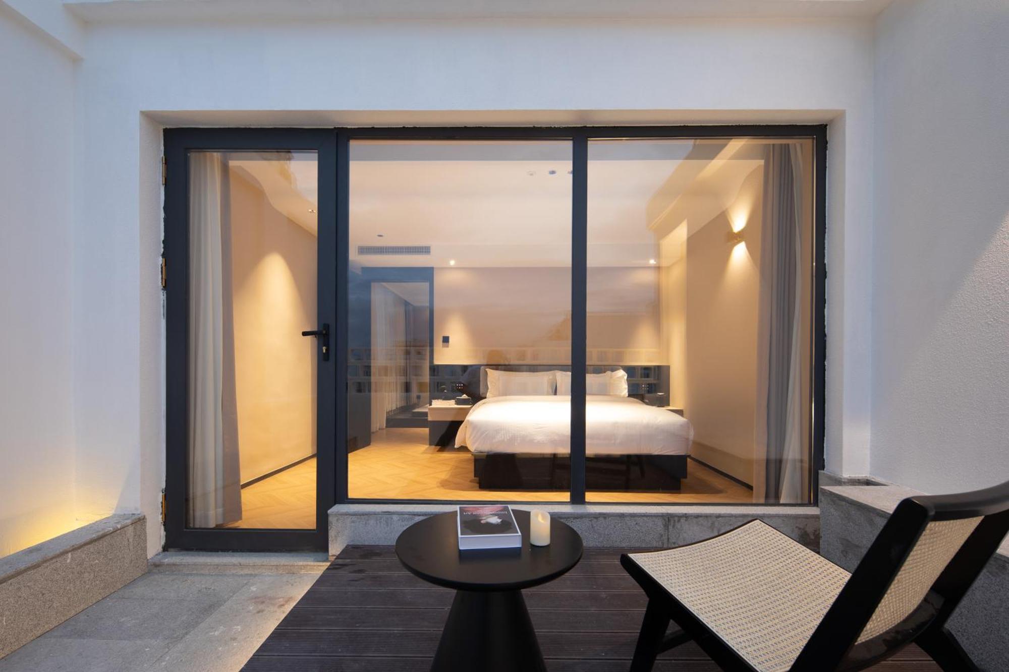 See You Soon At The Ritz Rose Summer Hotel Sanya Exterior foto